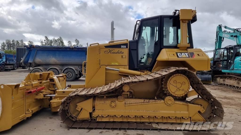 CAT D 6 N LGP Buldožerji goseničarji