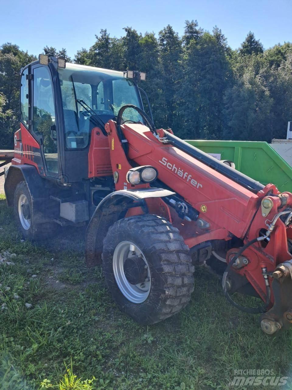 Schäffer 6680 T Mini nakladalci