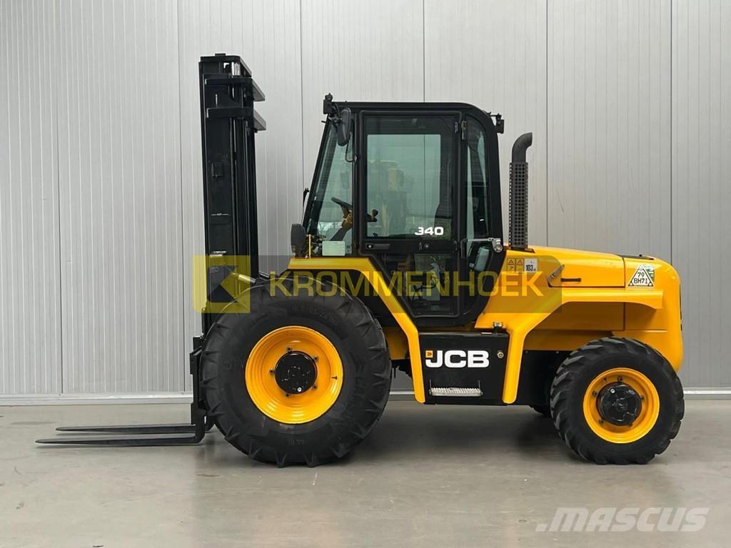 JCB 940 Terenski viličar