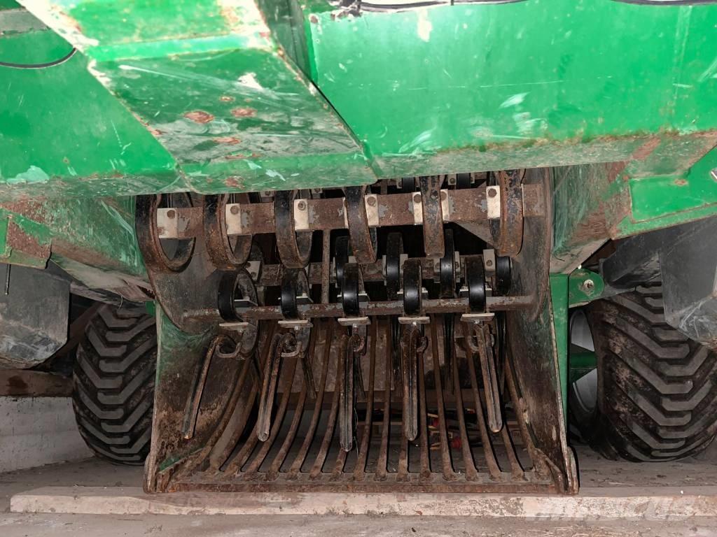 Kivi-Pekka KP 5 Pobiralci kamenja