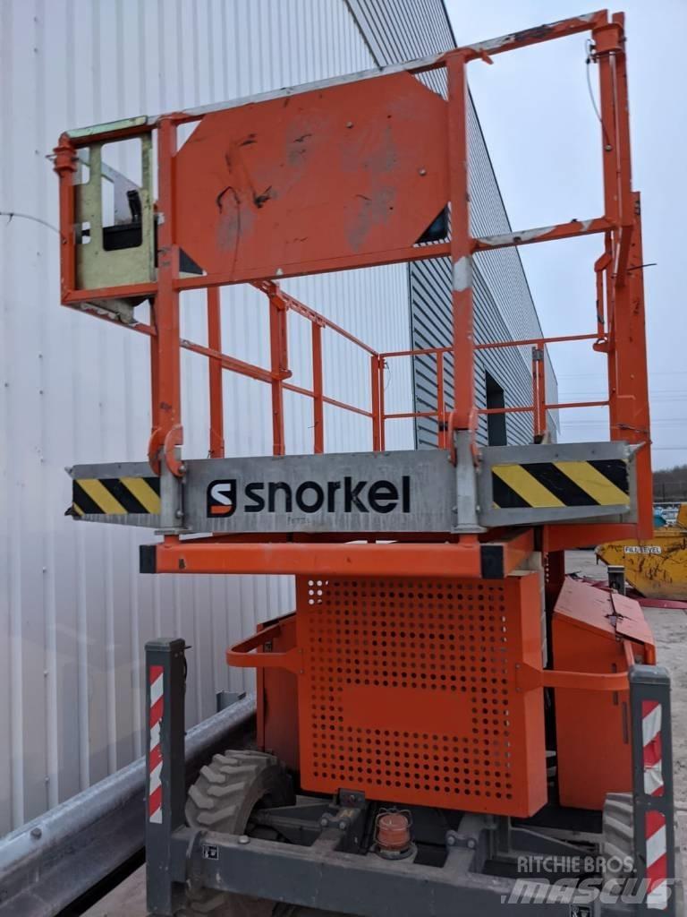 Snorkel S 3370 RT Škarjaste dvižne ploščadi
