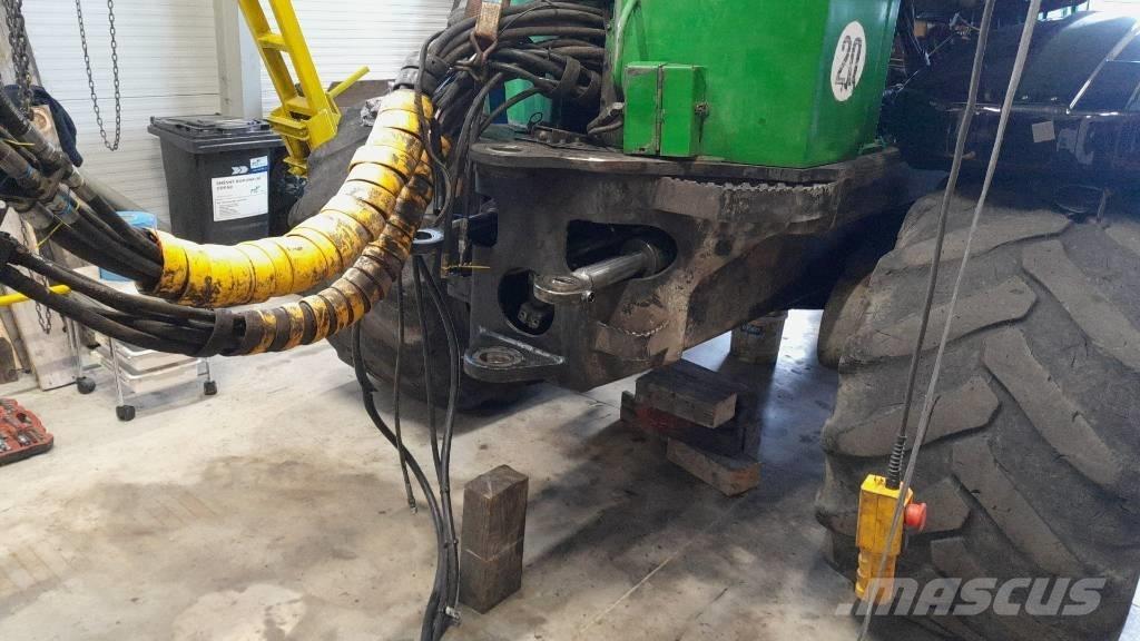 John Deere 1110 D Forwarderji