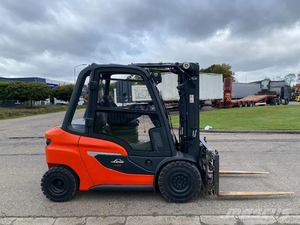 Linde H30D-01 Dizelski viličarji