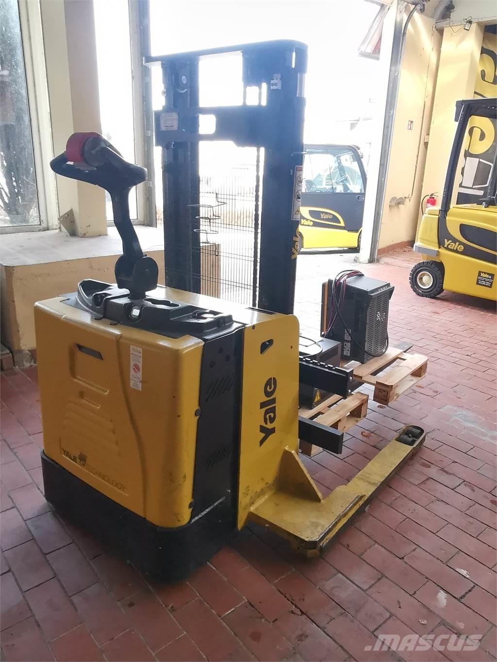 Yale MS15XSL Ročni električni viličar