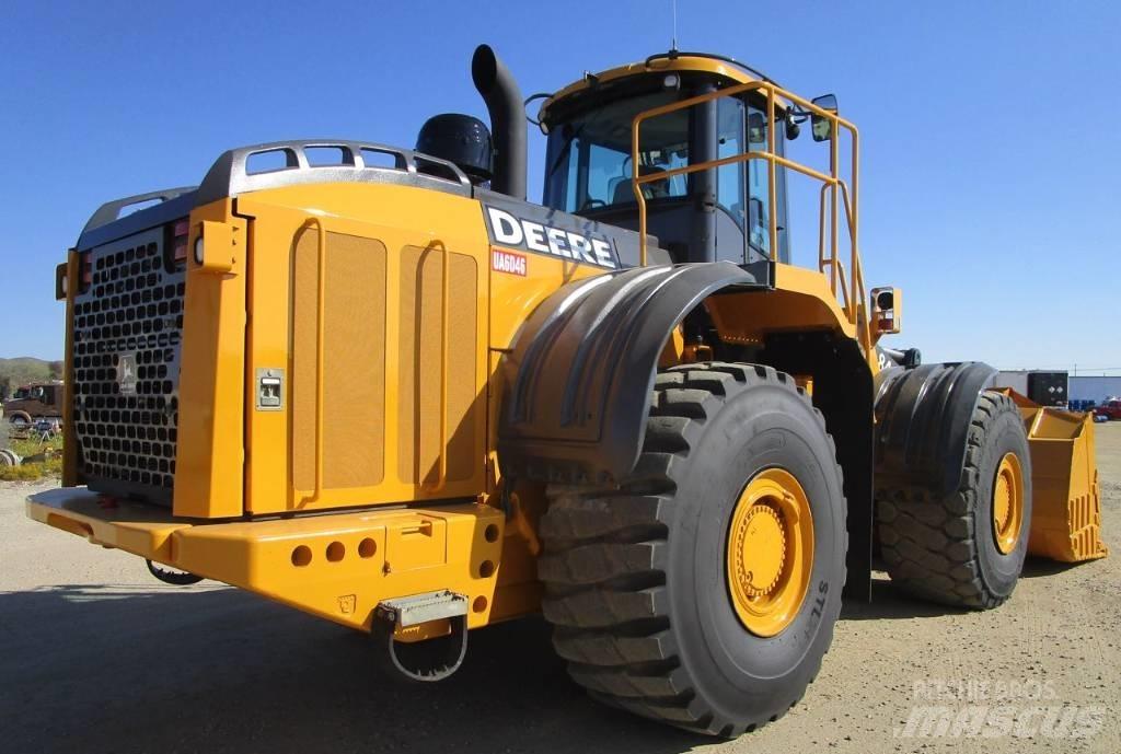 John Deere 844 J Kolesni nakladalci