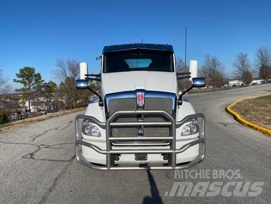 Kenworth T 680 Vlačilci