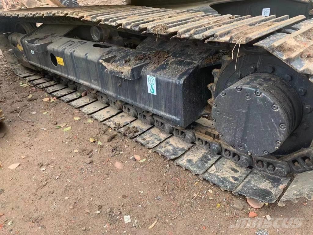 Komatsu PC 120 Bagri goseničarji
