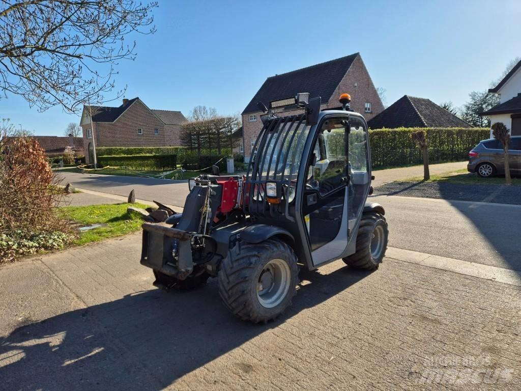 Weidemann T4512 Kmetijski teleskopski nakladalci