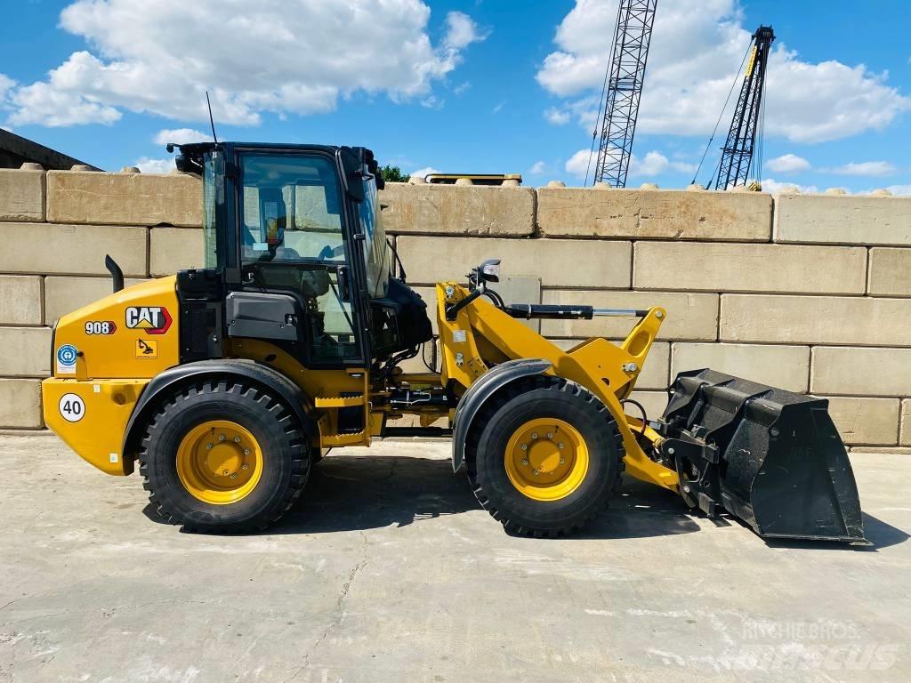 CAT 908-14A Kolesni nakladalci