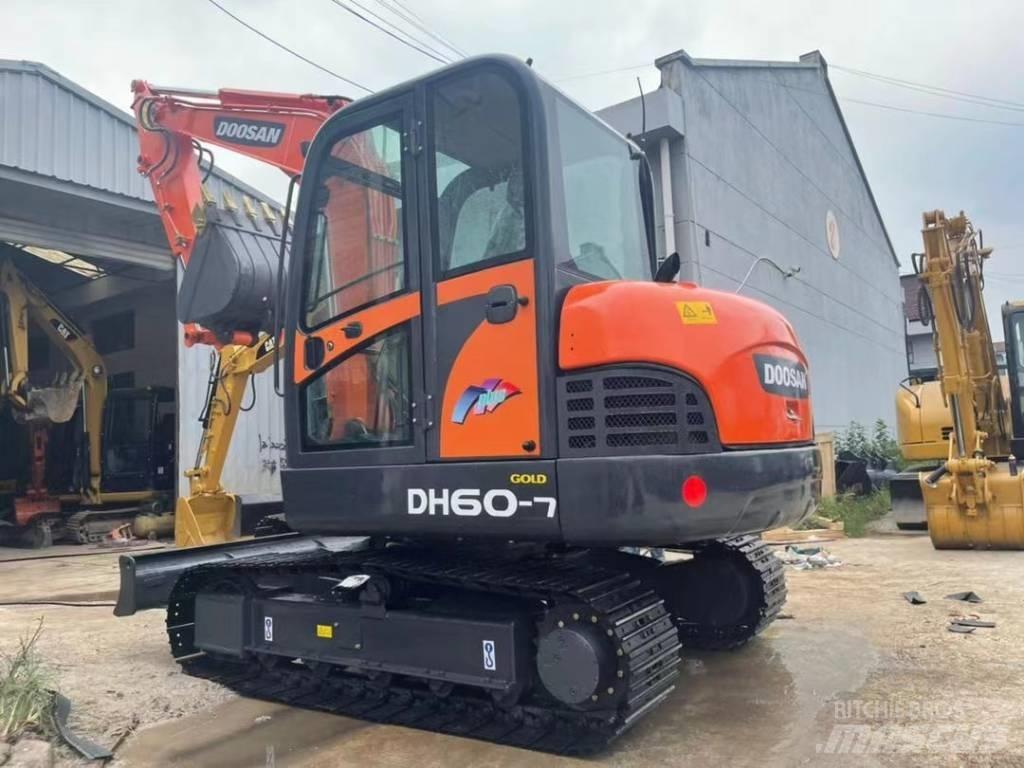 Doosan DH 60-7 Mini bagri <7t