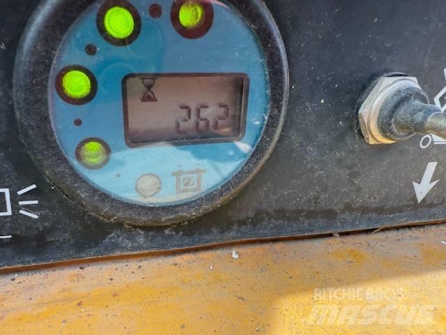 Haulotte Compact 10 Škarjaste dvižne ploščadi