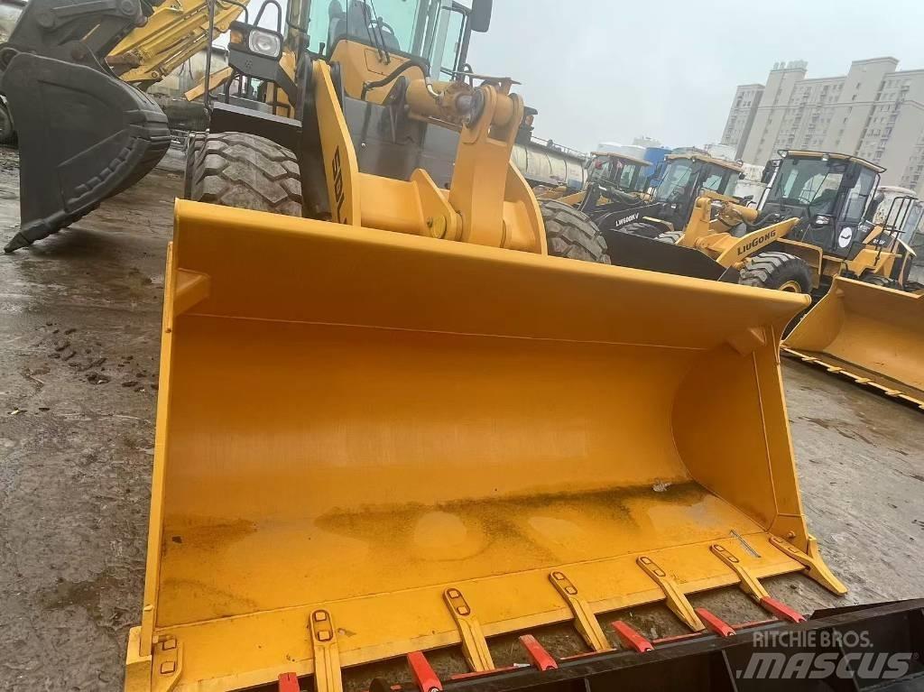 SDLG 958F Kolesni nakladalci