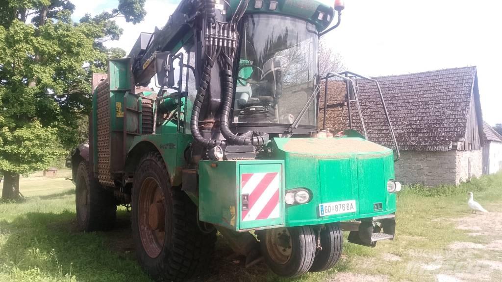 Albach Silvator2000 Drobilci lesa