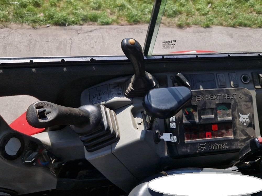 Bobcat E 26 Mini bagri <7t