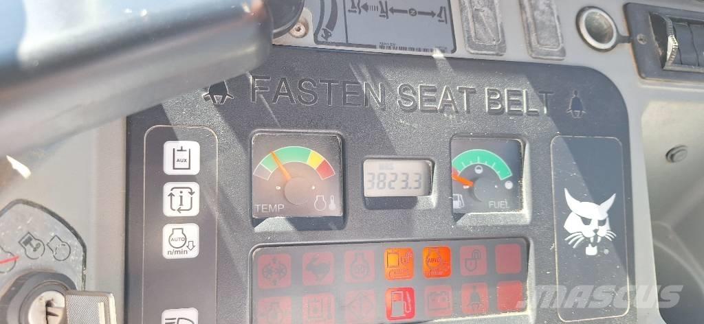 Bobcat E 26 Mini bagri <7t