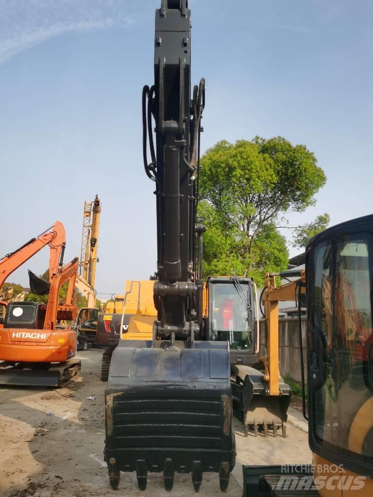 Volvo EC 250 D L Bagri goseničarji