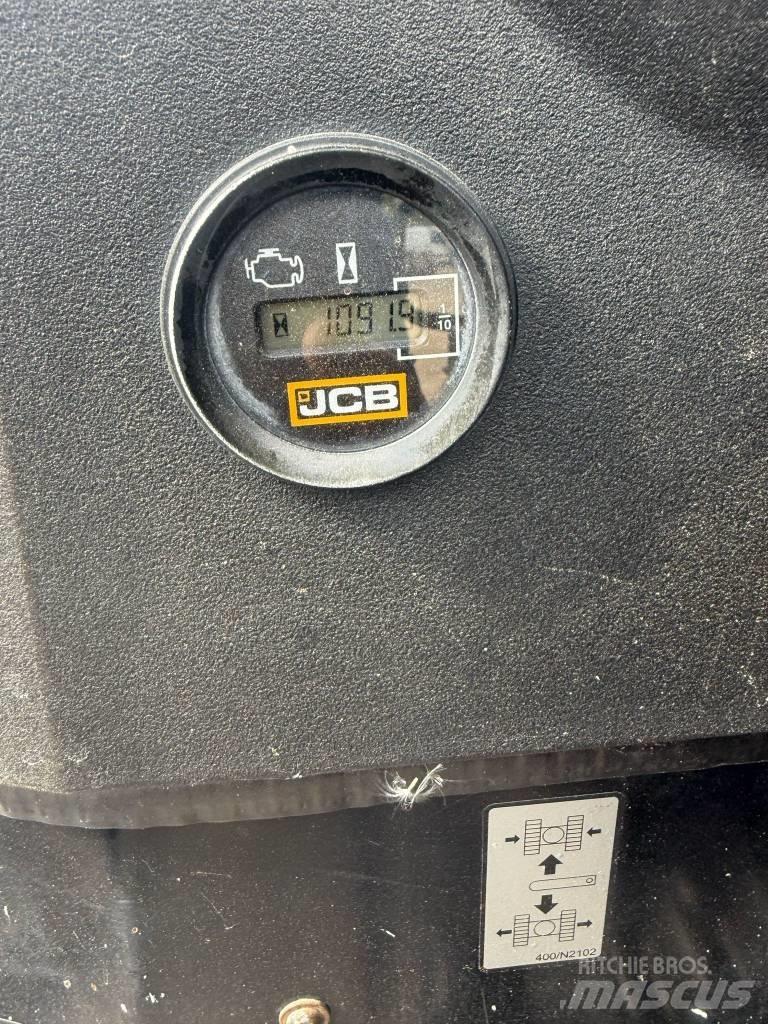 JCB 16 C-1 Mini bagri <7t