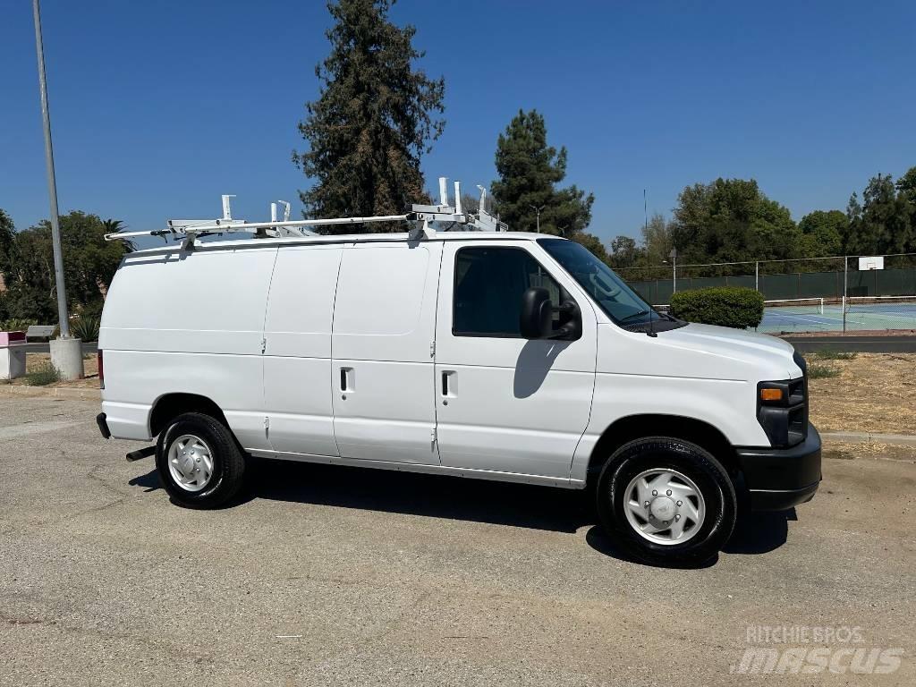 Ford E 250 Dostavna vozila / kombiji