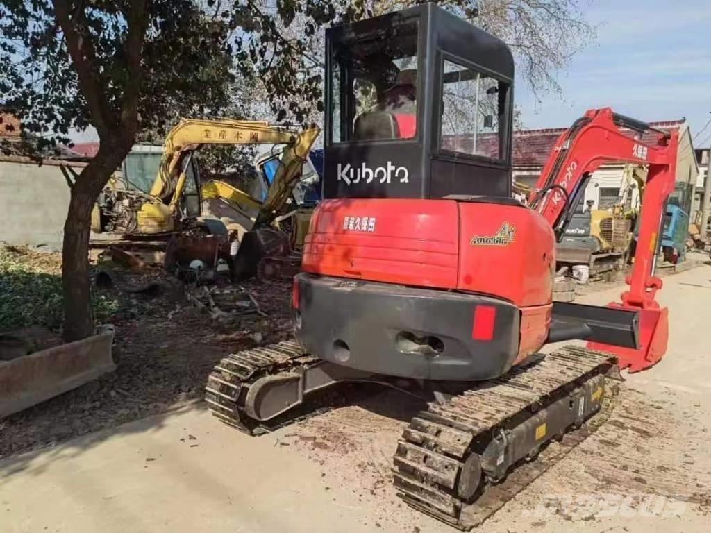 Kubota U 35 Mini bagri <7t