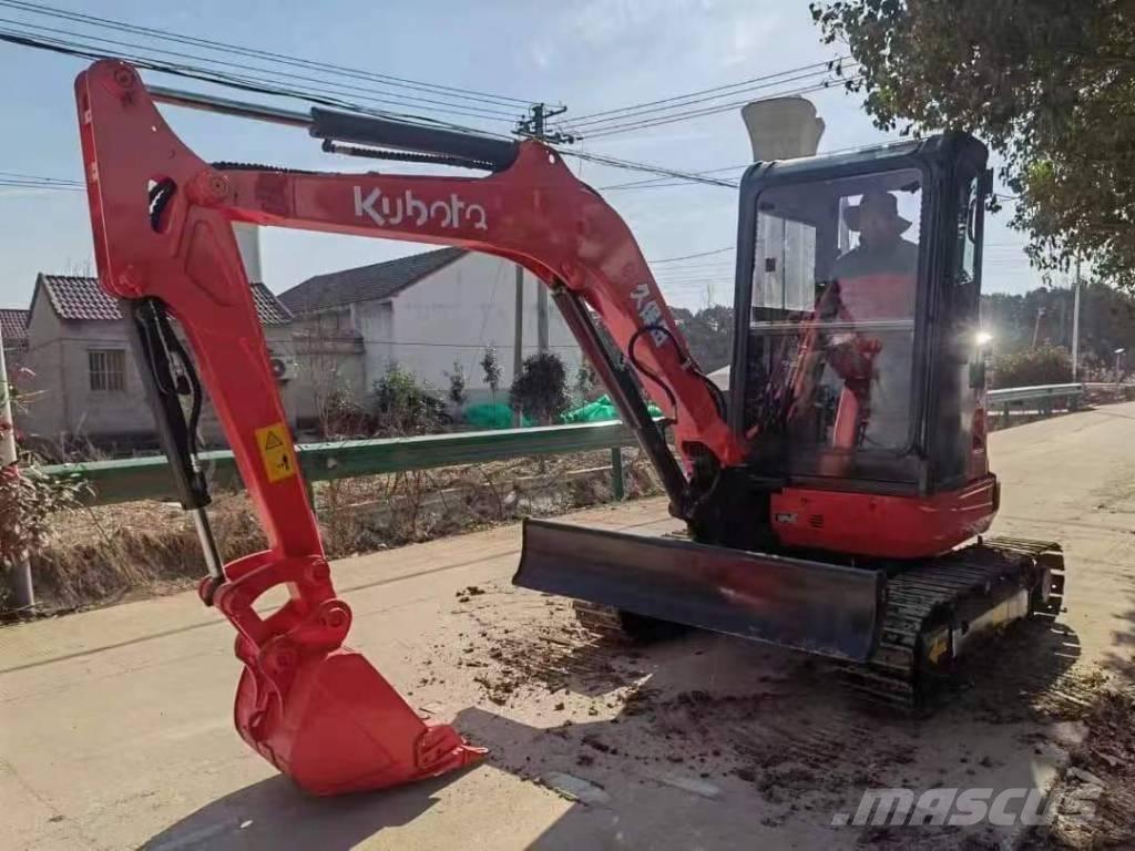 Kubota U 35 Mini bagri <7t