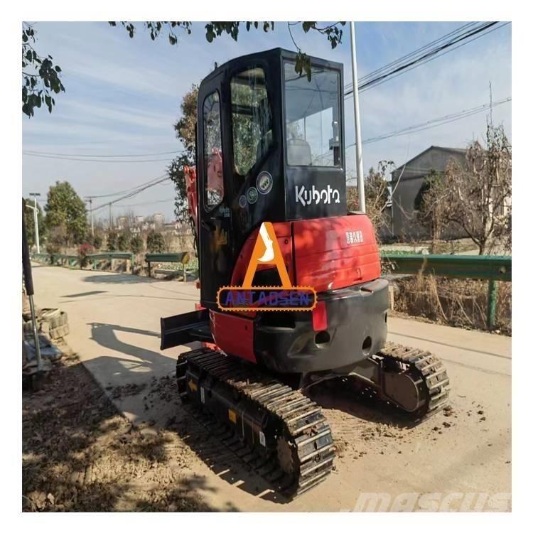 Kubota U 35 Mini bagri <7t