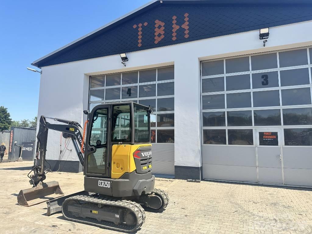 Volvo ECR 25 D Mini bagri <7t