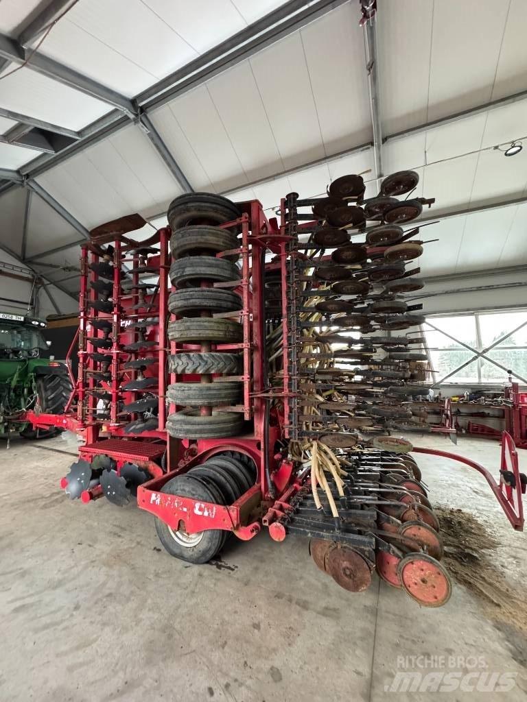 Horsch Pronto 8 DC Sejalnice
