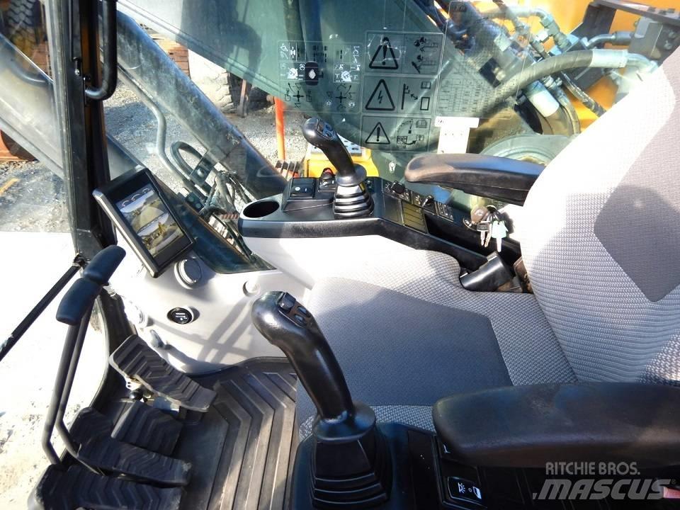 Volvo EC 300 E Bagri goseničarji
