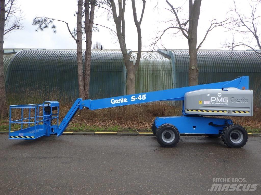Genie S45 Teleskopske dvižne ploščadi
