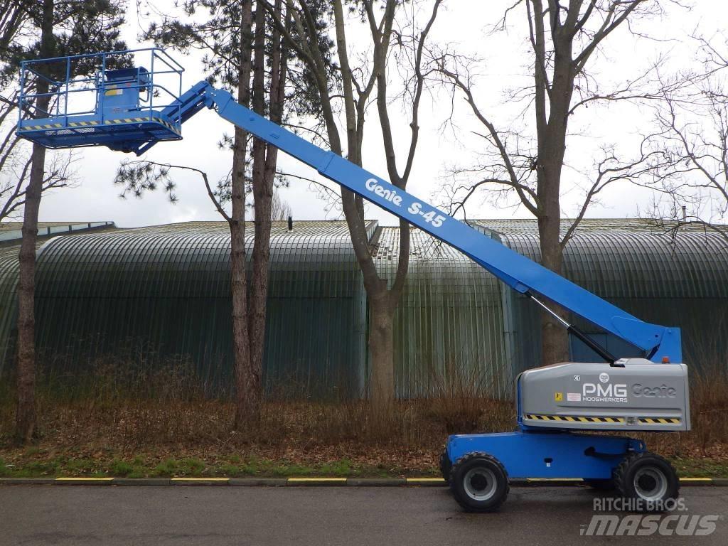 Genie S45 Teleskopske dvižne ploščadi