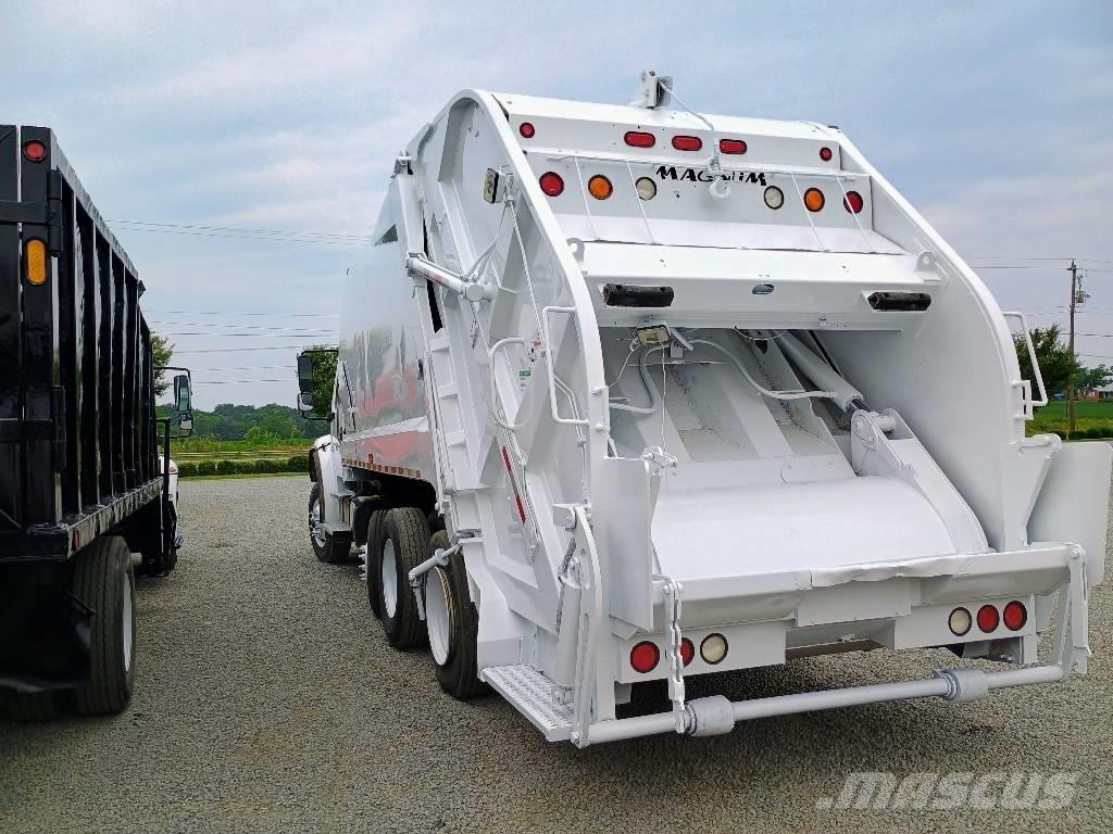 Freightliner M2 Komunalni tovornjaki