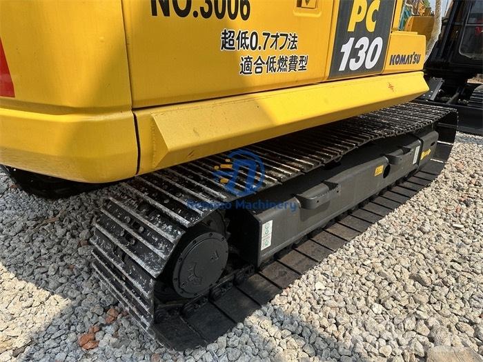 Komatsu PC 130 Bagri goseničarji