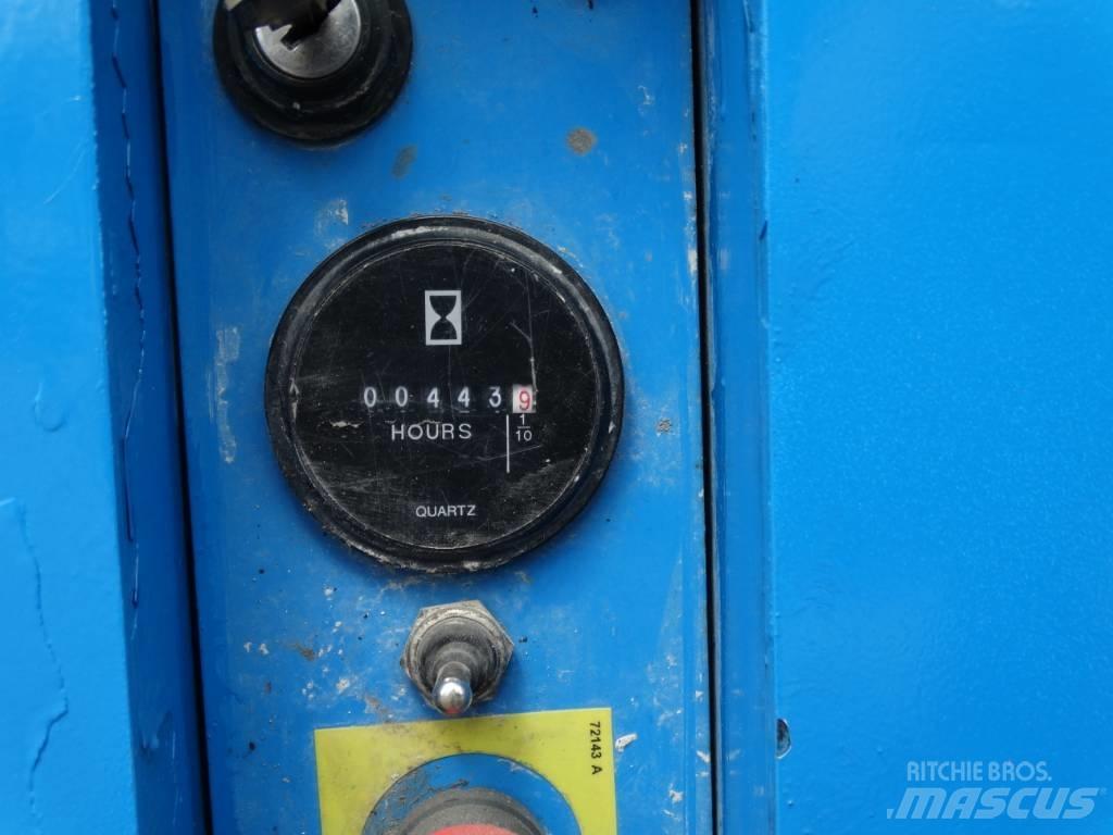 Genie GS 3246 Škarjaste dvižne ploščadi