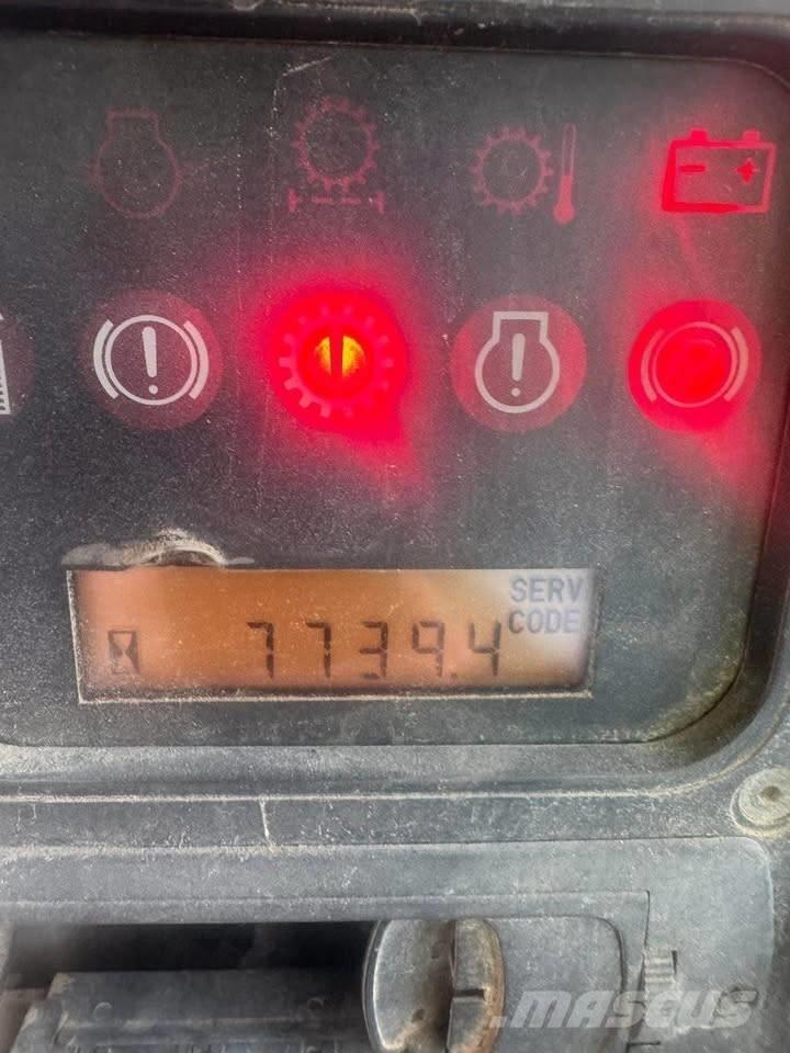 CAT D 6 N Buldožerji goseničarji