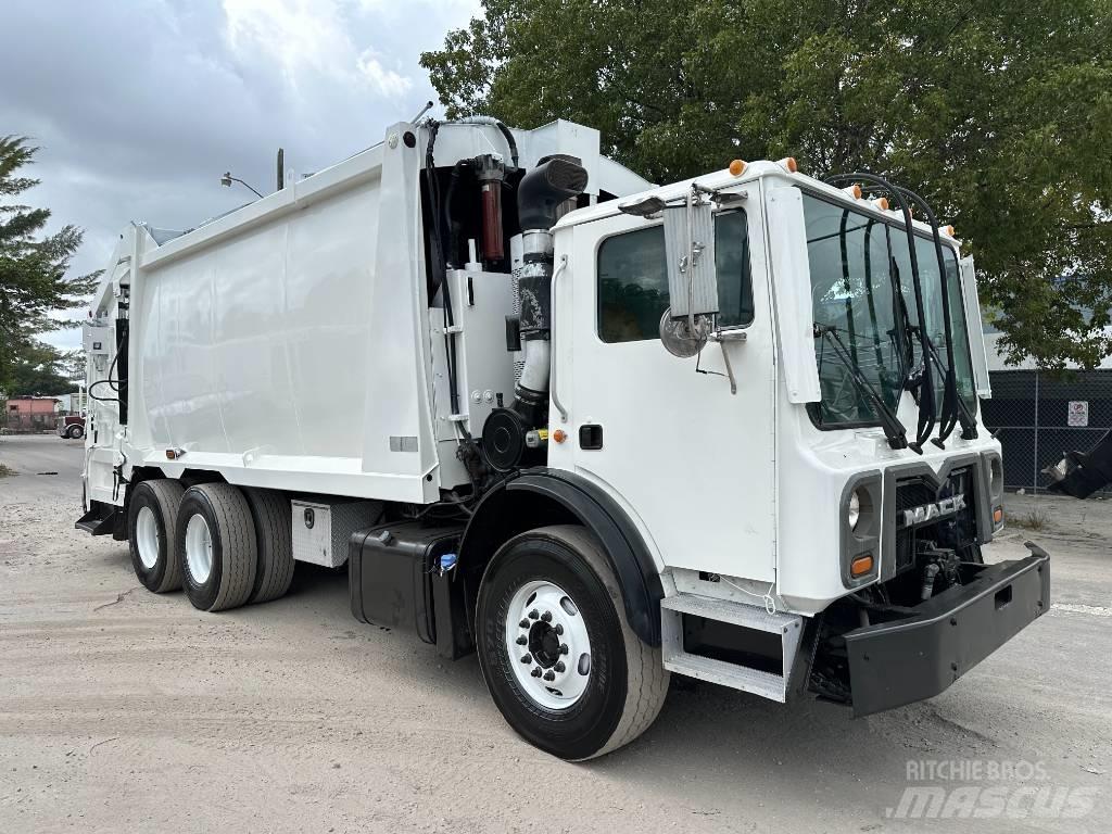 Mack MRU 613 Komunalni tovornjaki