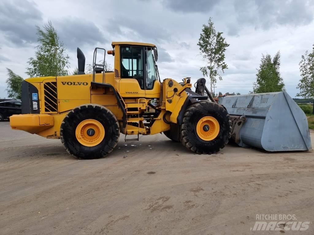 Volvo L 180 F Kolesni nakladalci