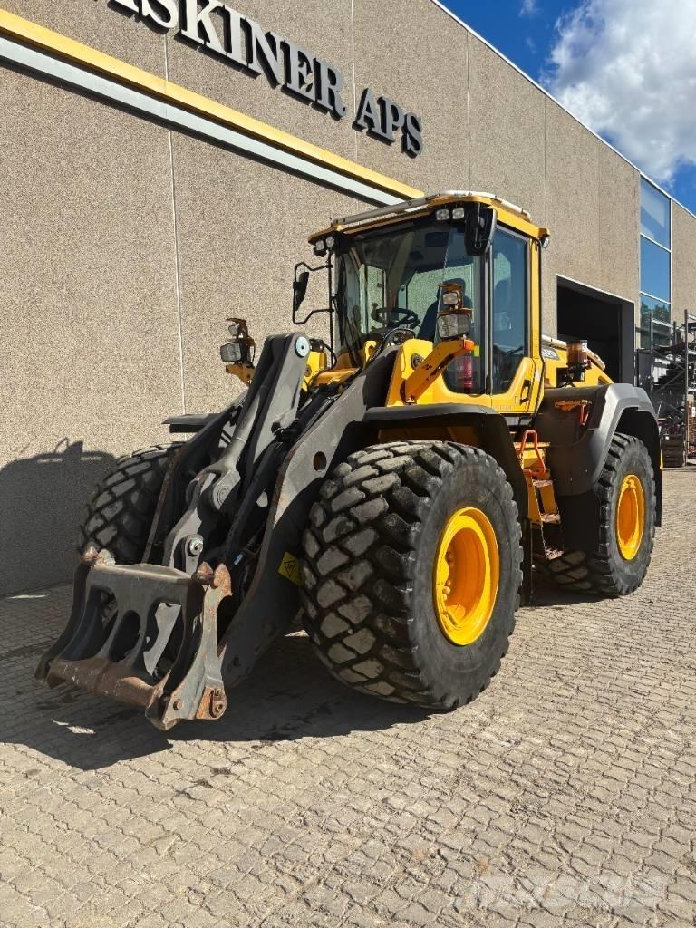 Volvo L 120 H Kolesni nakladalci
