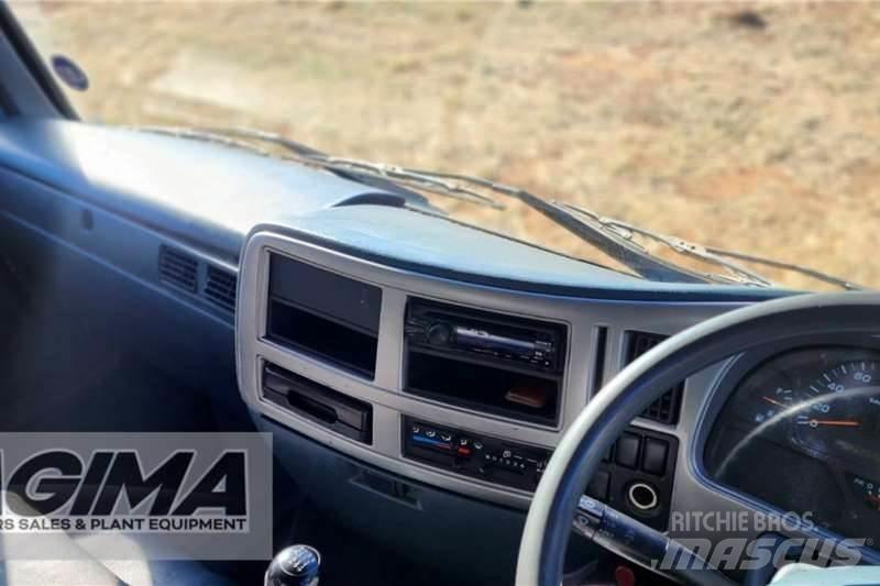 Nissan UD80 Drugi tovornjaki