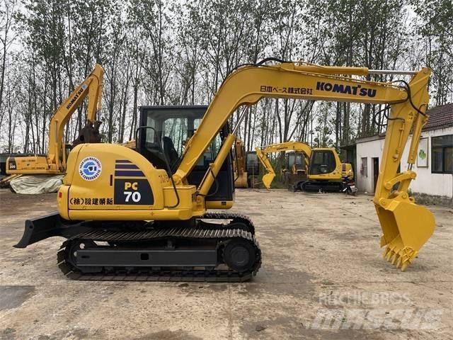 Komatsu PC70-8 Bagri goseničarji