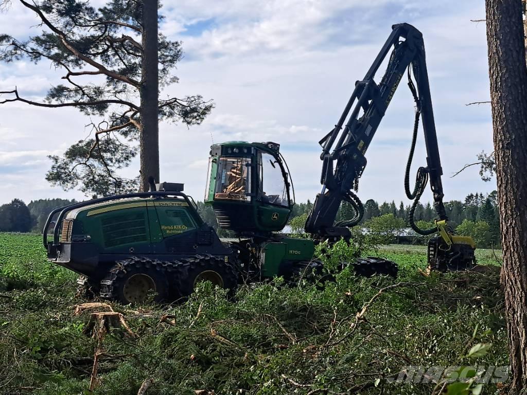 John Deere 1170G Harvesterji