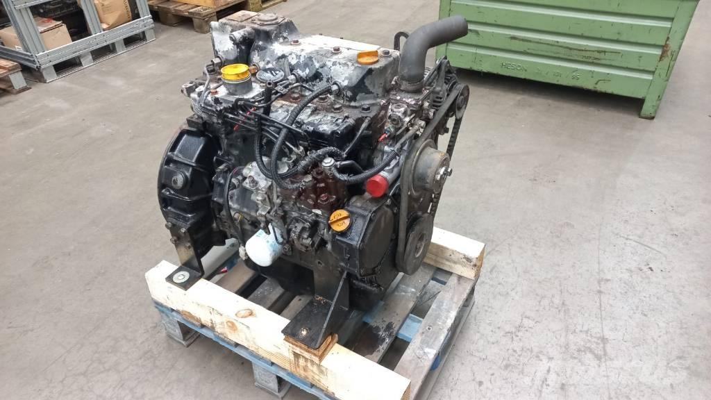 Yanmar 4TNV98 Motorji