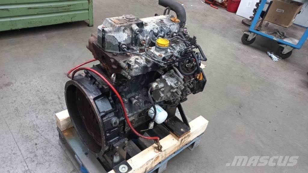 Yanmar 4TNV98 Motorji