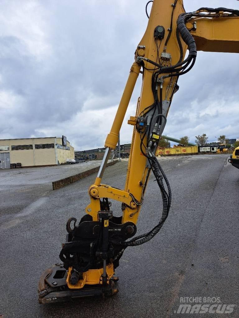 Komatsu PW148-11 Bagri na kolesih