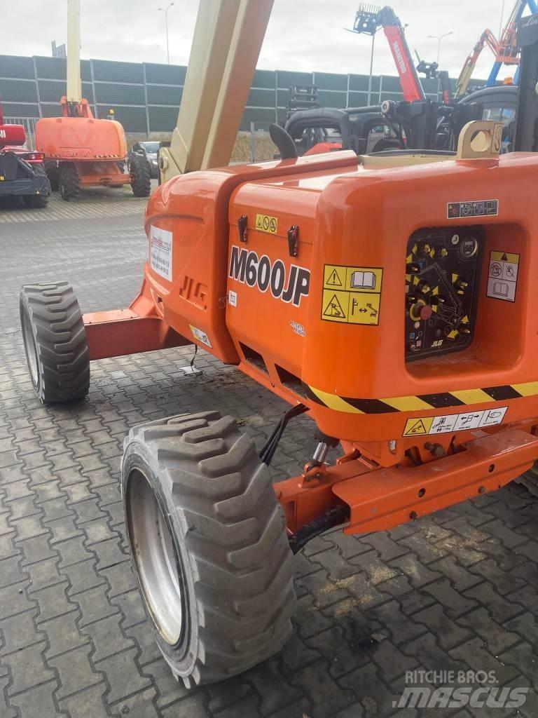 JLG M 600 JP Zglobne dvižne ploščadi