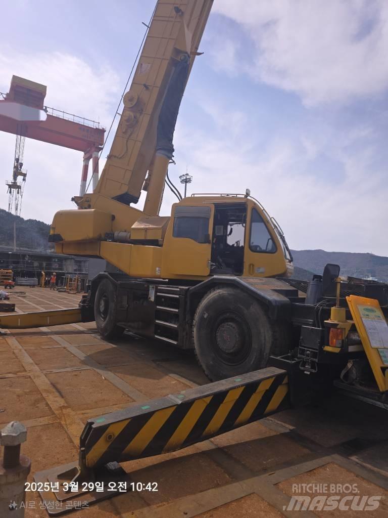 Kobelco RK 450 Avtodvigala