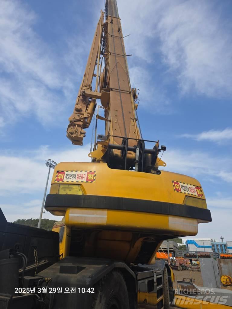 Kobelco RK 450 Avtodvigala