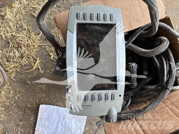 Agco 7430 Balirke (kvadratne bale)