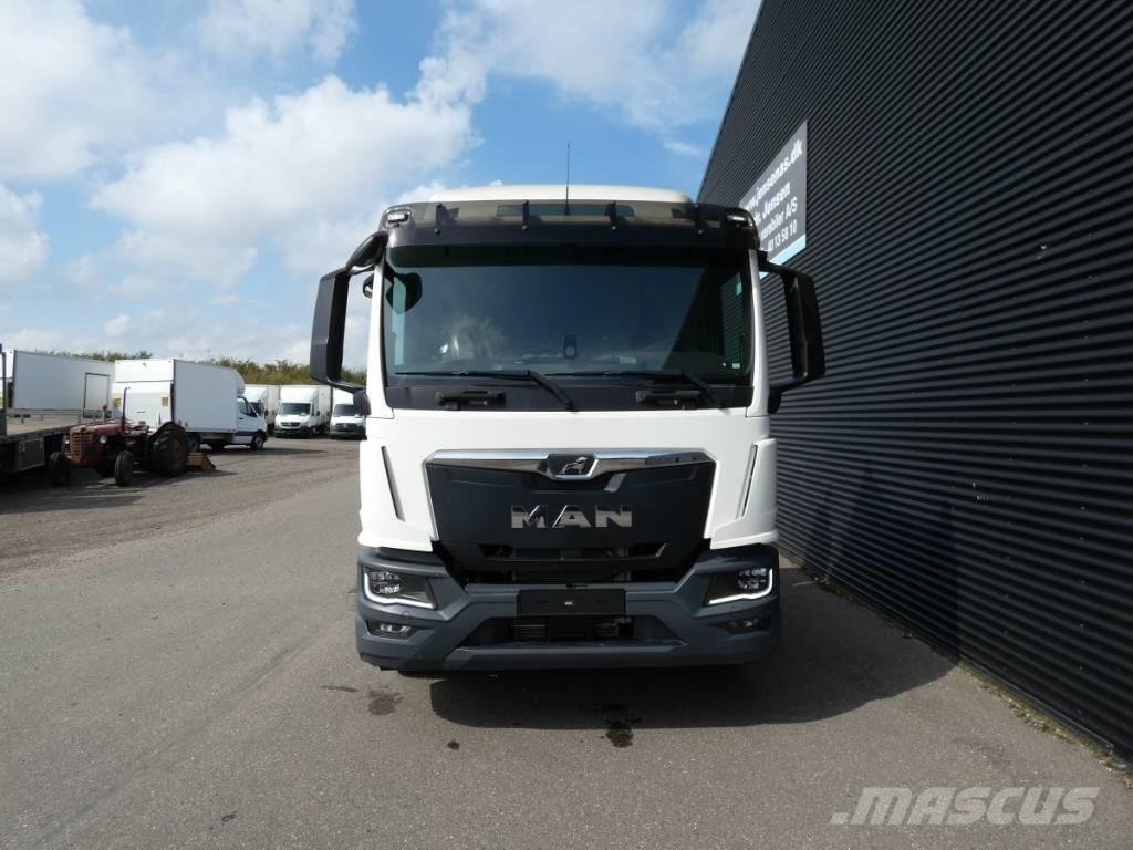 MAN TGM 18.290 Tovornjaki z žerjavom