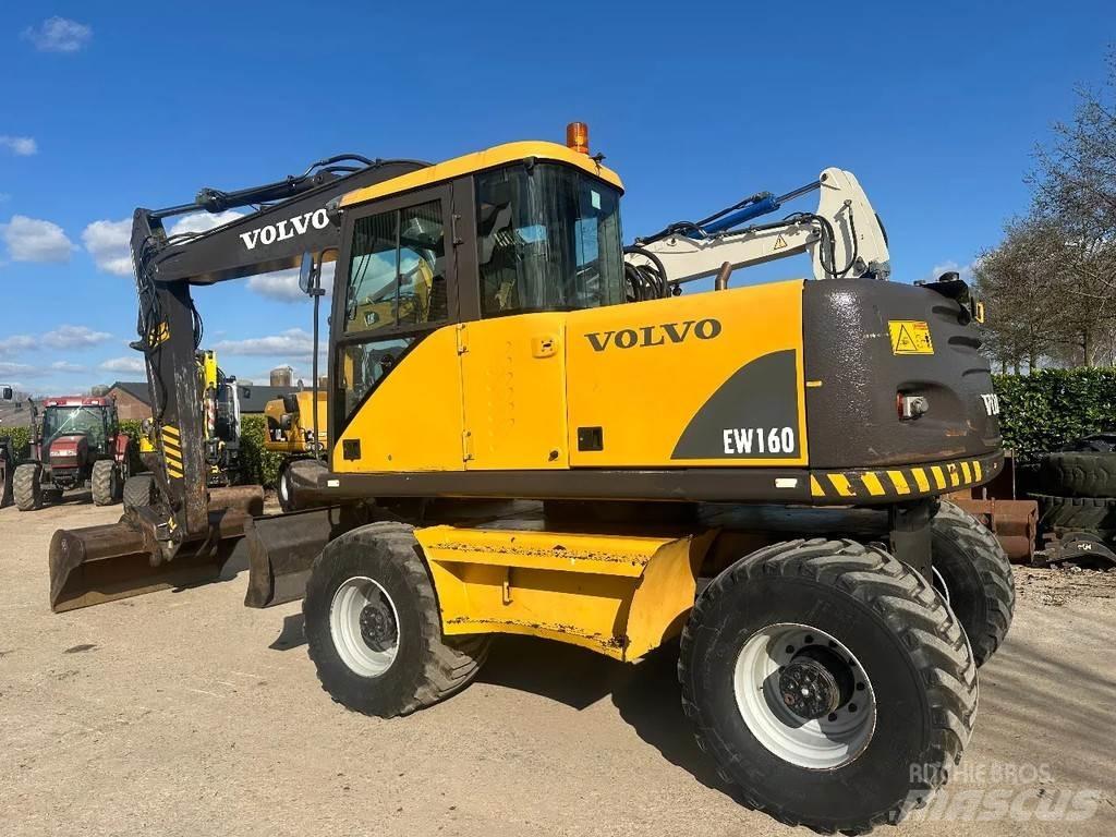 Volvo EW160 Bagri na kolesih