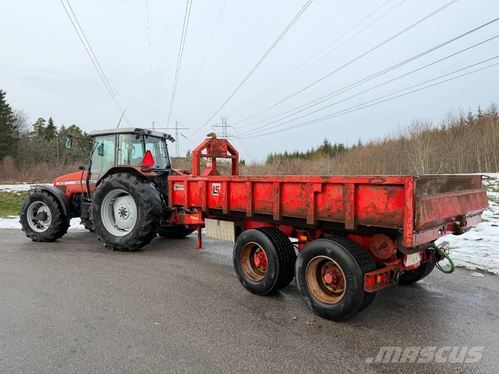 Massey Ferguson 4270 Traktorji
